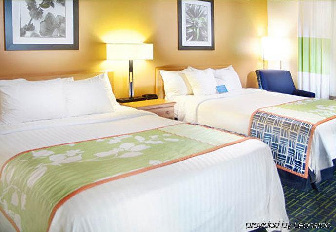 Fairfield Inn And Suites By Marriott Cincinnati Eastgate Bilik gambar