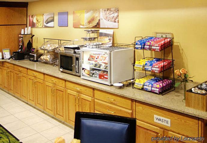 Fairfield Inn And Suites By Marriott Cincinnati Eastgate Restoran gambar